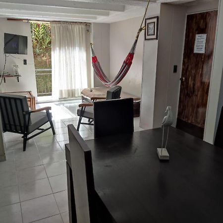 Apartamento 201 Amplio Y Comodo Medellin 90 Mts Экстерьер фото